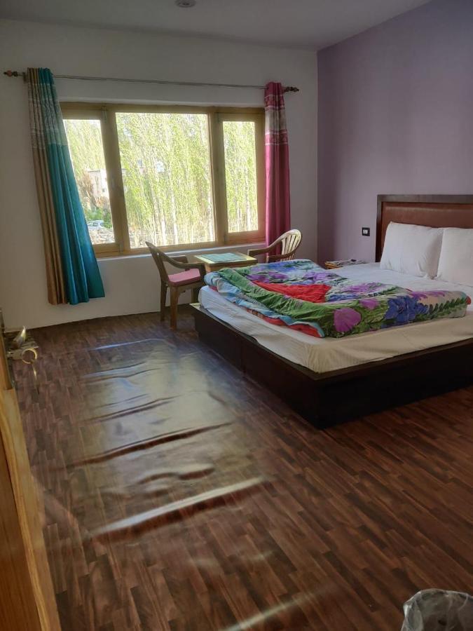 Tsetan Guest House 레 외부 사진