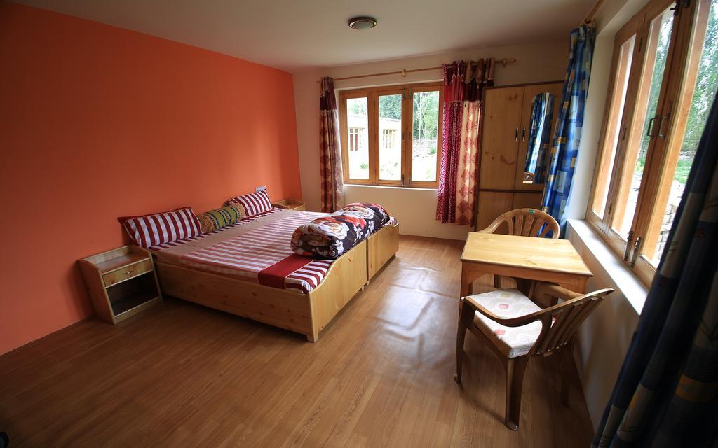 Tsetan Guest House 레 외부 사진