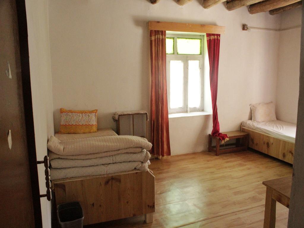 Tsetan Guest House 레 외부 사진